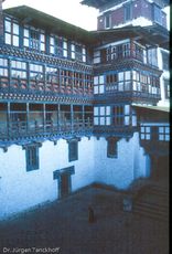 1124_bhutan_1994_dzong in tongsa.jpg